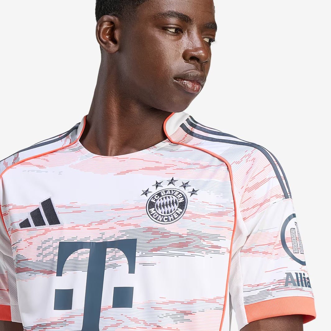 Camisa adidas Bayern de Munique 2025/26 II Torcedor - Manto Club