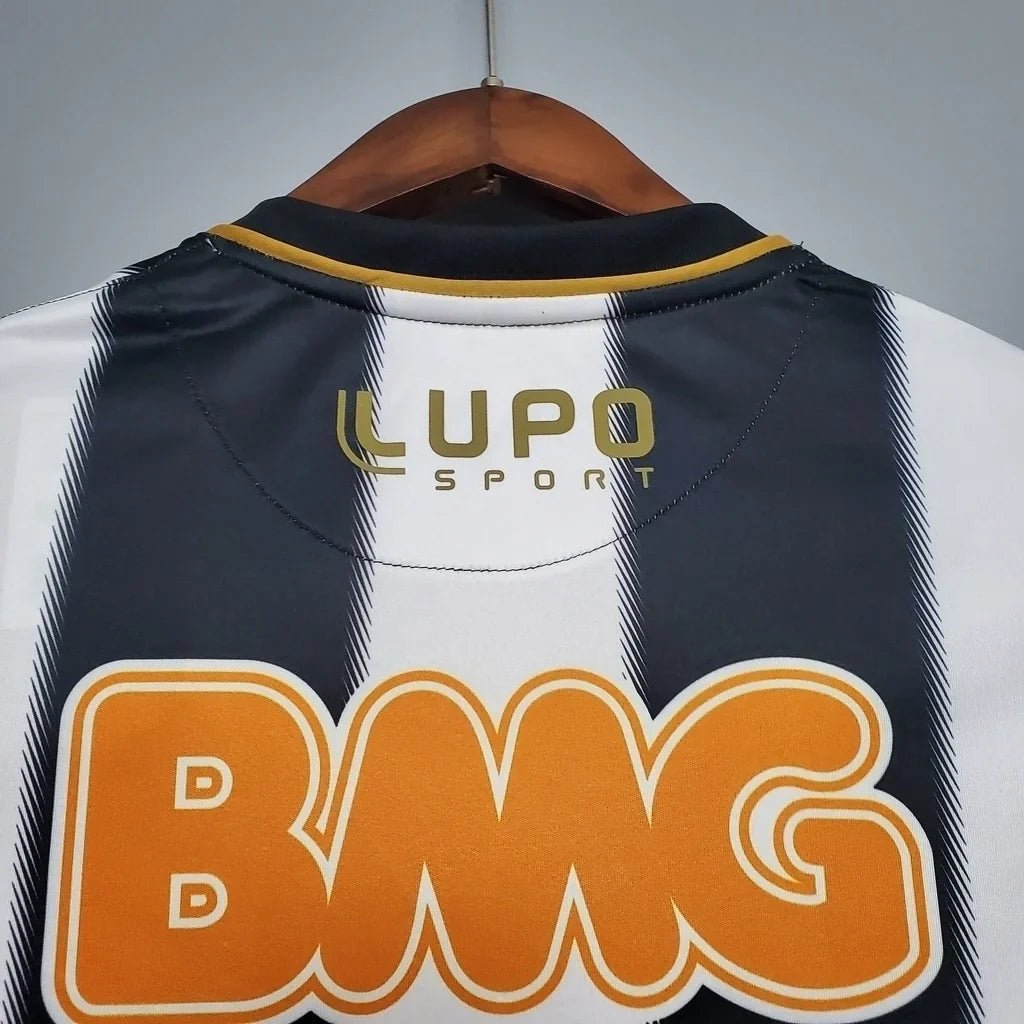 Camisa Atlético Mineiro Home Retrô 2013 Patch da Libertadores - Preta e Branca - Lupo - Manto Club