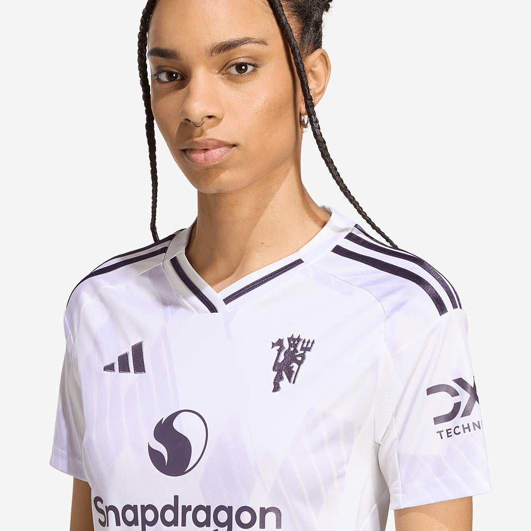 Camisa Feminina adidas Manchester United 2025/26 II - Manto Club