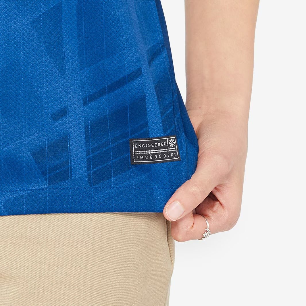 Camisa Feminina Nike Chelsea 2025/26 I Torcedor - Manto Club