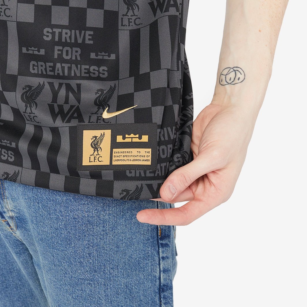 Camisa Nike LeBron James Liverpool FC 2024/25 I Torcedor - Manto Club