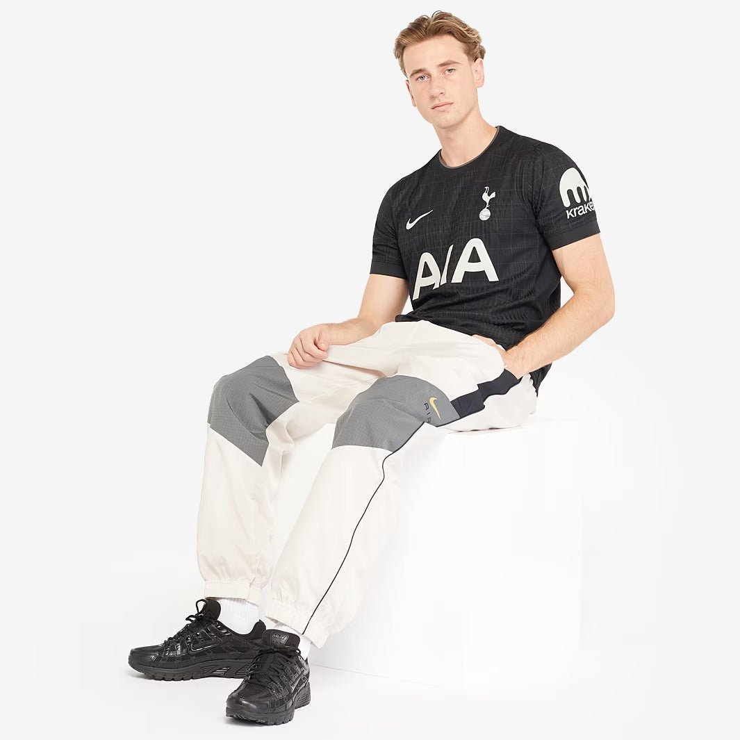 Camisa Nike Tottenham 2025/26 II Jogador - Manto Club