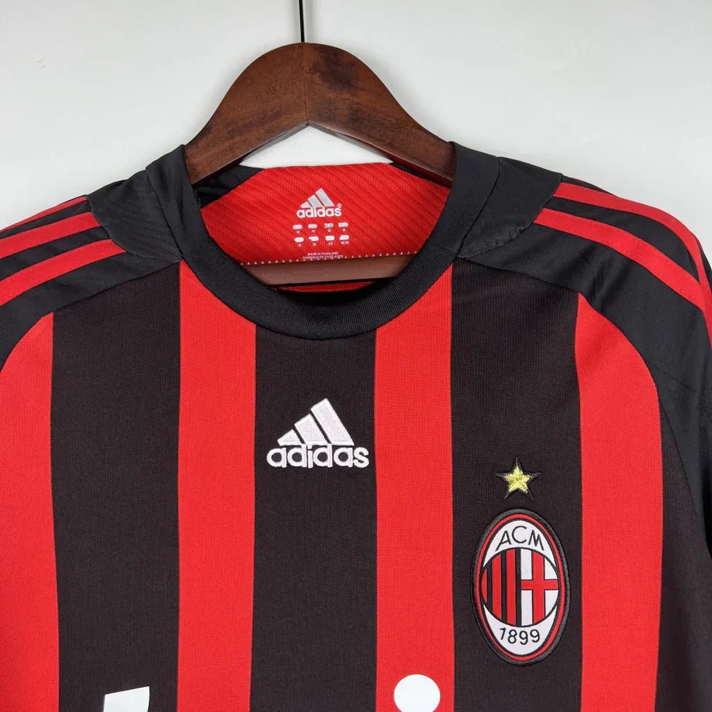 Camisa Retrô Milan I Home Adidas 2008/09 Manga Longa Vermelho e Preto - Manto Club